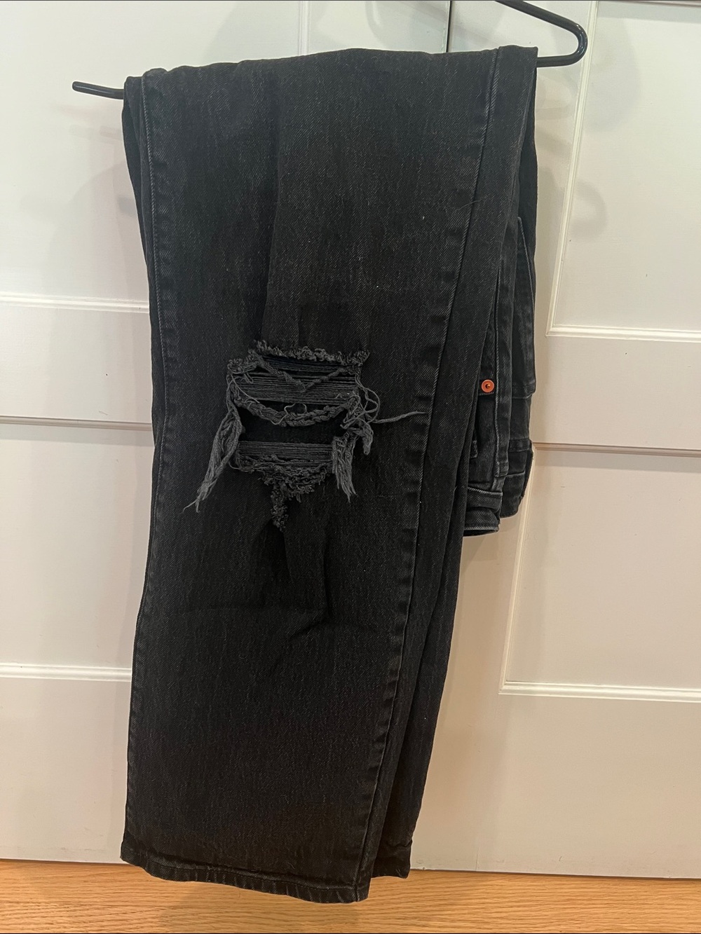 wild fable women’s Black Relaxed Baggy Jeans - Picture 4 of 5